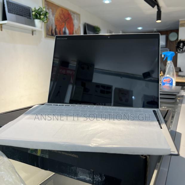 New Laptop HP Elite X2 1013 G4 8GB Intel Core I5 SSD 256GB photo 2