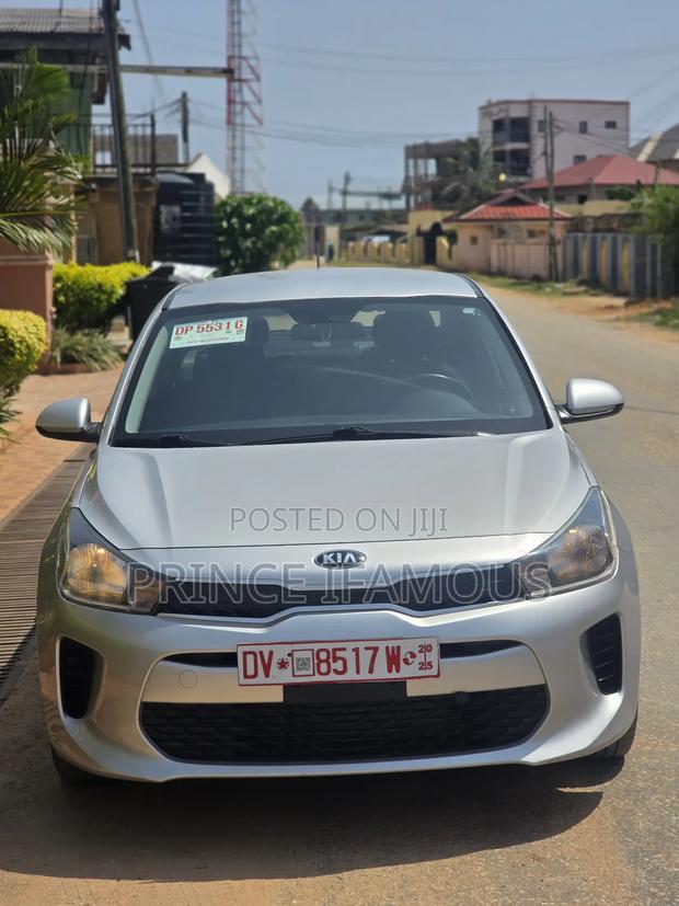 Kia Rio S Sedan 2018 Silver