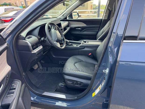 Toyota Highlander Platinum 2025