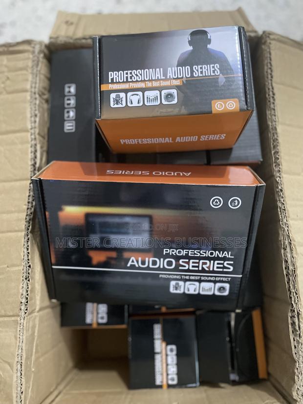Channel Stereo Headphone Amplifier · Photo 1