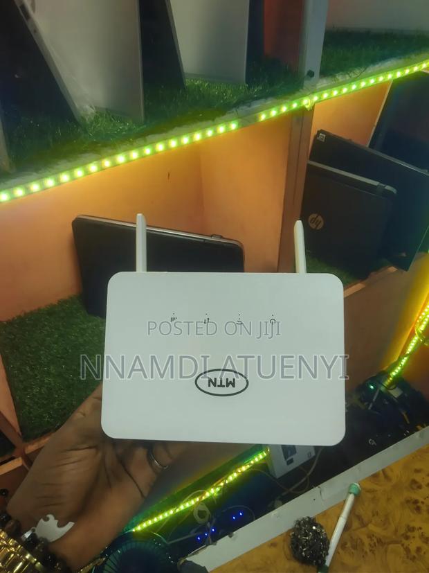 Network Router photo 3