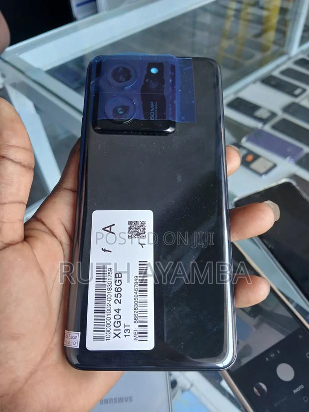 Xiaomi 13T 256 GB Black · Photo 3