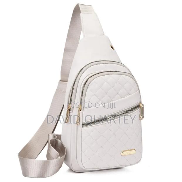 Ladies' Chest/Back Bag