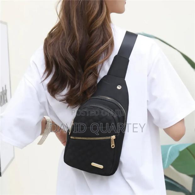 Ladies' Chest/Back Bag photo 3