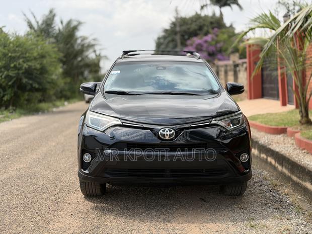 Toyota RAV4 2018 Black