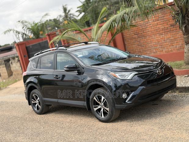 Toyota RAV4 2018 Black