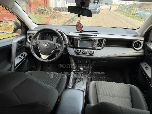 Toyota RAV4 2018 Black