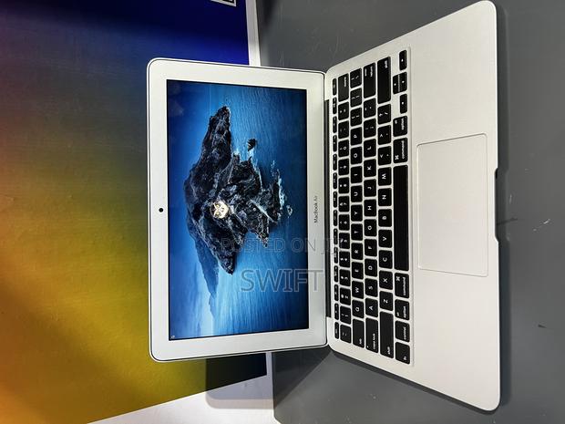 Laptop Apple MacBook Air 4GB Intel Core I5 SSD 128GB photo 3