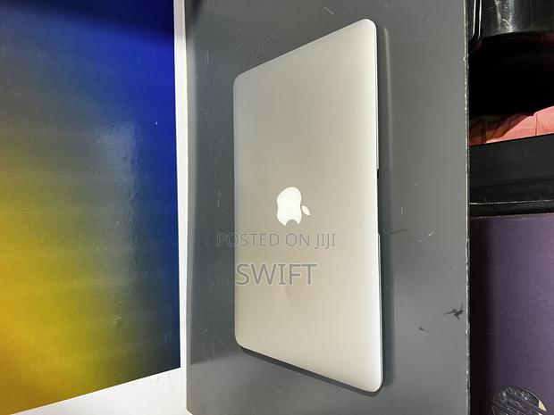 Laptop Apple MacBook Air 4GB Intel Core I5 SSD 128GB photo 4