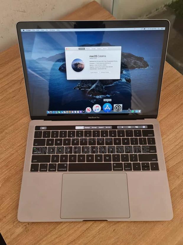 Laptop Apple MacBook Pro 2017 8GB Intel Core I5 SSD 512GB photo 3