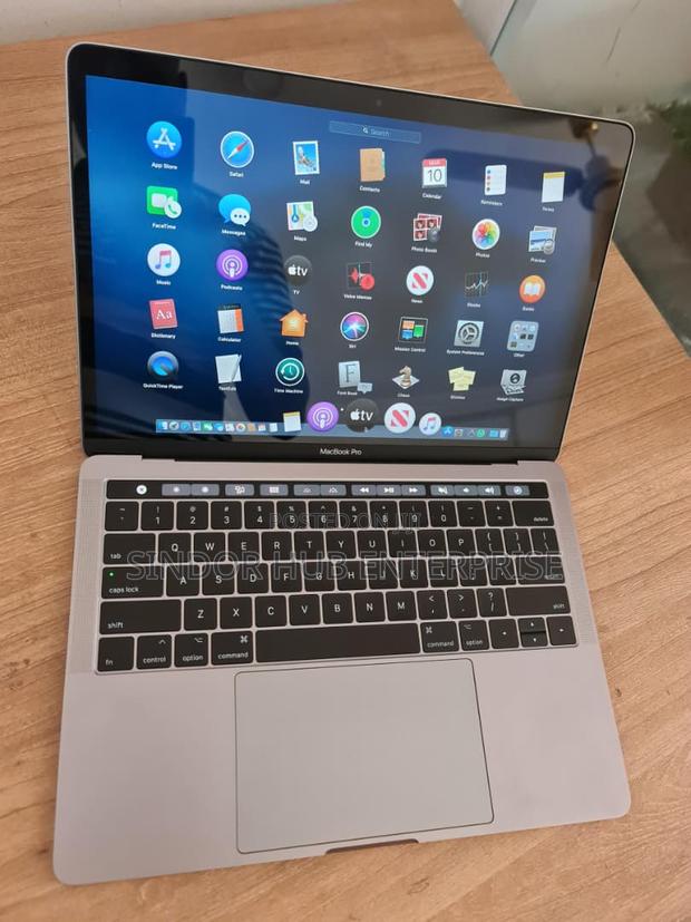 Laptop Apple MacBook Pro 2017 8GB Intel Core I5 SSD 512GB photo 4