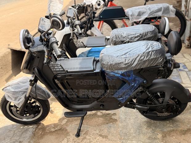 New Motorcycle 2025 Black · Photo 4