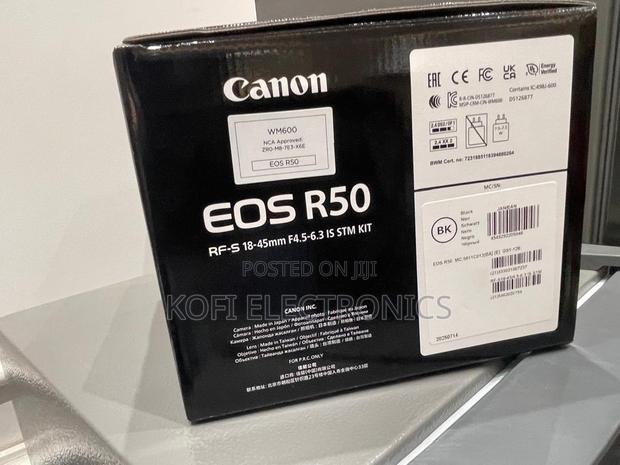 Classic Creator’S Canon Eos R50 Mirrorless Camera With Retro Touch · Photo 2