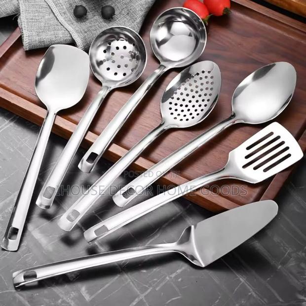 8pcs Stainless Kitchen Spoons Set