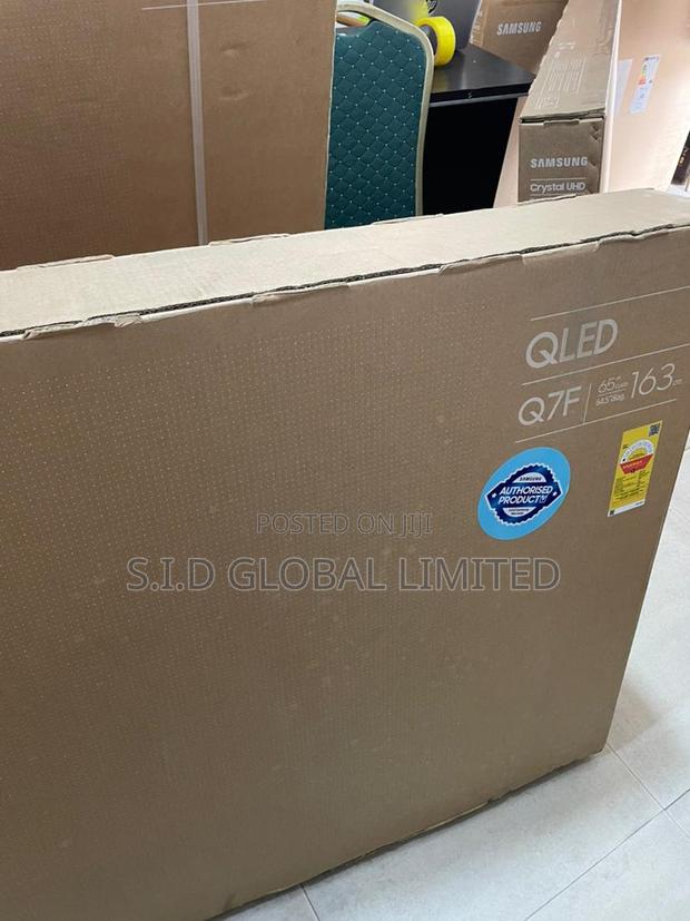 Samsung 65” Qled - Experience Quantum Brilliance · Photo 3