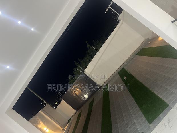 4bdrm Duplex in Frimps Properties, Amasaman for sale · Photo 3