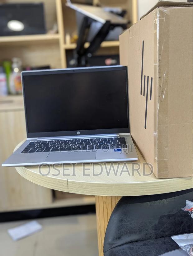 New Laptop HP ProBook 430 G8 16GB Intel Core I5 SSD 256GB photo 3