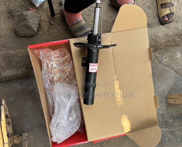 Honda Civic 2016-2020 Front Shocks Pair photo 2