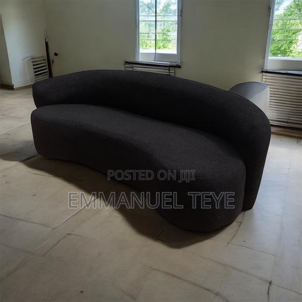 Modern and Classic Black Fabric Sofa · Photo 3