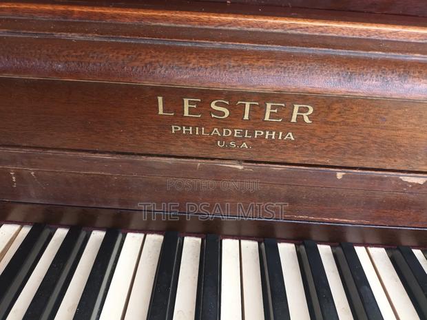 Lester Philladelphia U.S.A And Westbrook Acoustic Piano photo 4