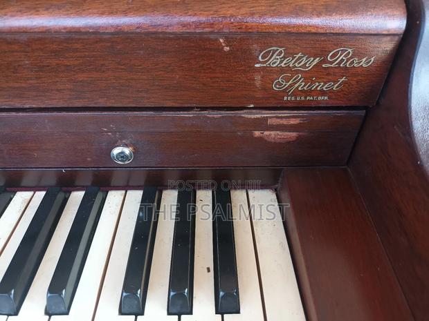 Lester Philladelphia U.S.A And Westbrook Acoustic Piano photo 17