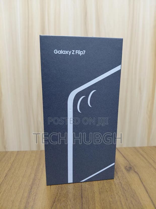 New Samsung Galaxy Z Flip7 256 GB Blue