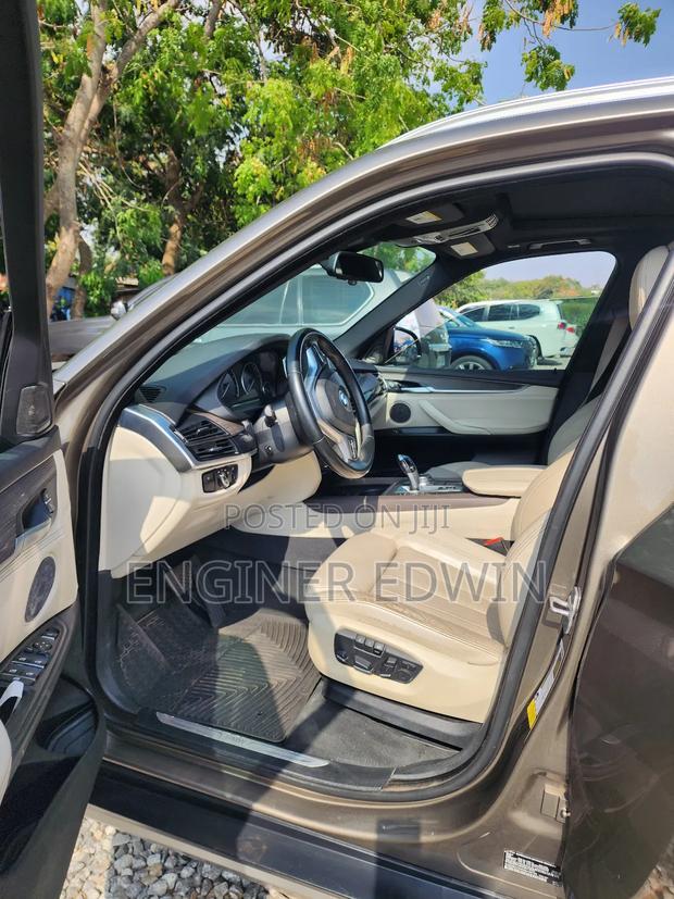 BMW X5 sDrive35i 4x2 (3.0L 6cyl 8A) 2017 Gray photo 4
