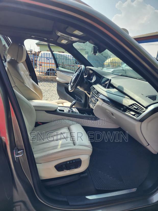 BMW X5 sDrive35i 4x2 (3.0L 6cyl 8A) 2017 Gray photo 5
