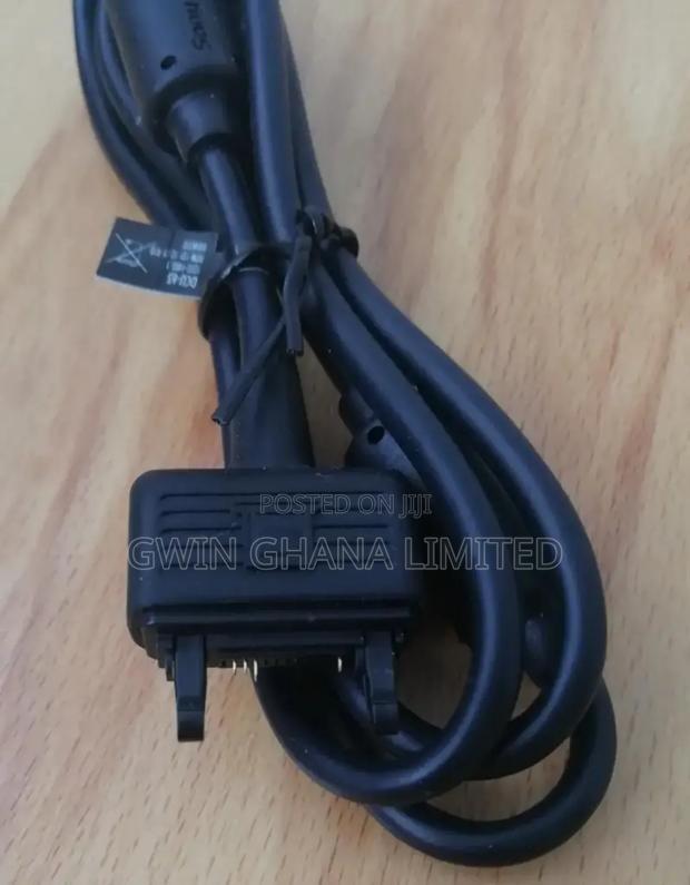 100% Genuine Original Sony Ericsson Dcu-65 Usb Data Sync Cable photo 3