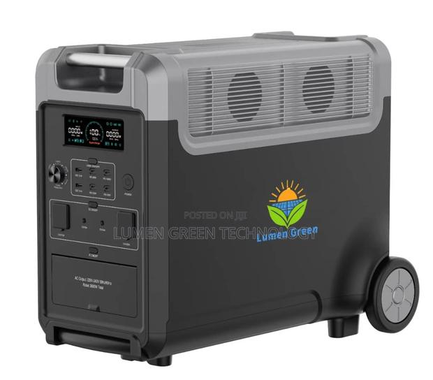 3600w Portable Power Station - Lumen Green