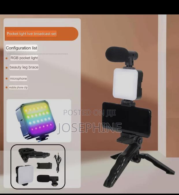 Vlogging Kit With Microphone Led Light