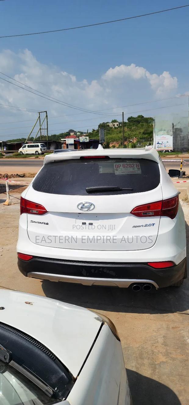 Hyundai Santa Fe Sport 2.0T 2013 White photo 4
