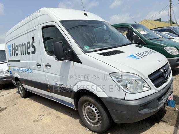 Mercedes-Benz Sprinter 2010 White