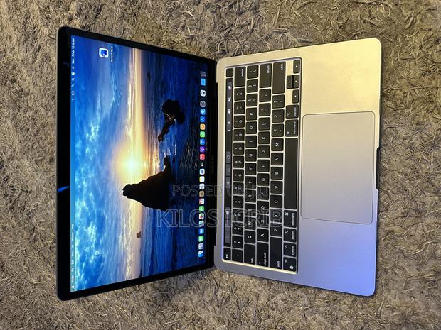 Laptop Apple MacBook Pro 8GB Apple M2 SSD 256GB · Photo 4