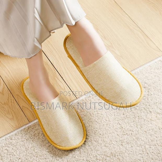 Bedroom/Hotel Slippers photo 7