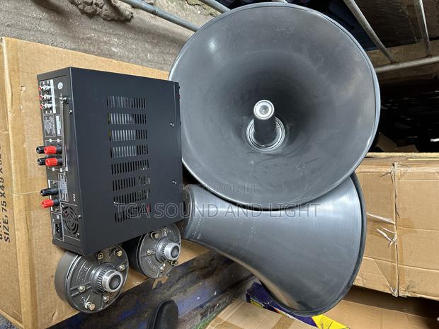 Reflex Horn Speaker And Amplifier Set photo 2