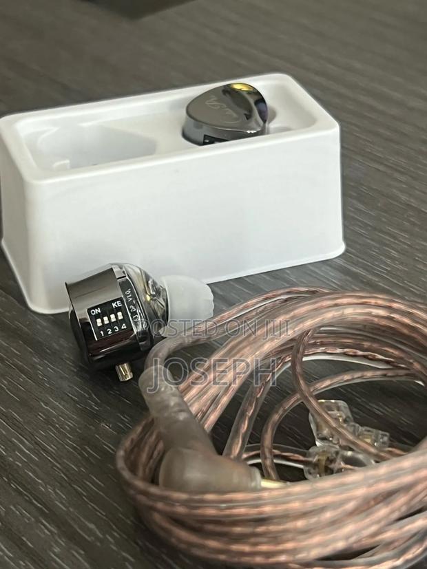 Kz Castor in Ear Monitor photo 3