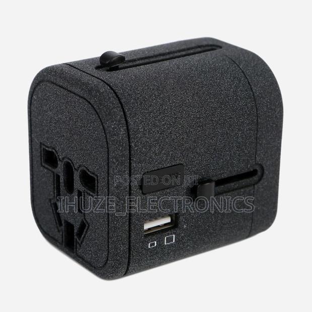 Nordace Universal Travel Adapter With Usb Charging Ports Type-c Usb photo 6