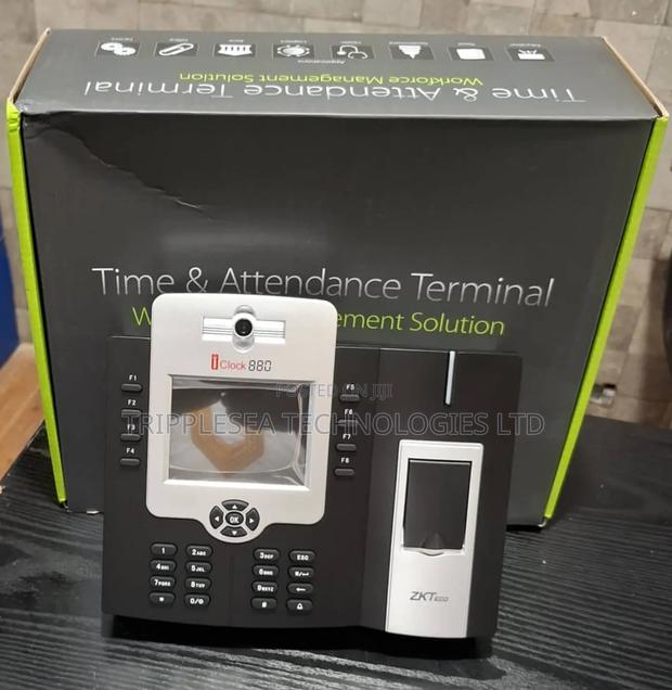 Zkteco Iclock880 · Photo 2