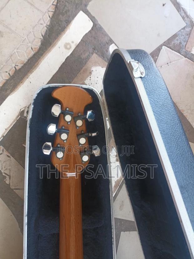 Matrix by Ovation in Solid Case With Strap New Set of Strings photo 8