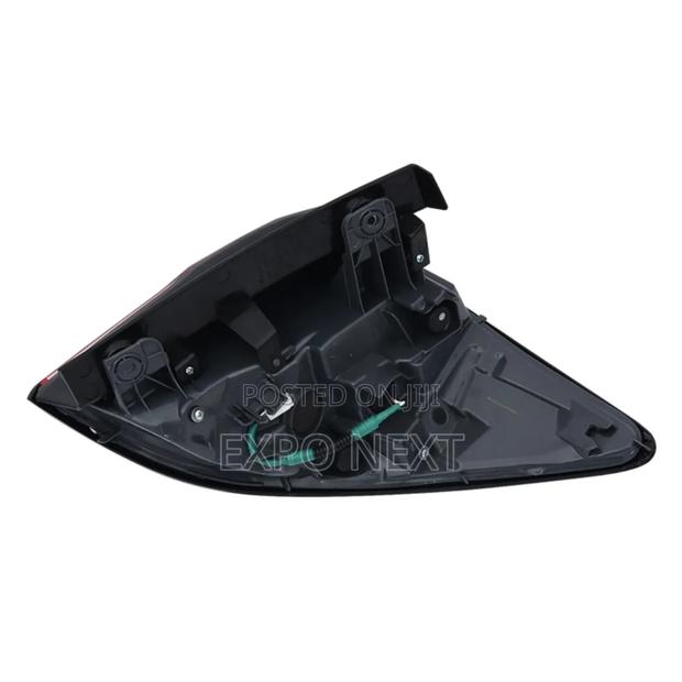 Tail Light For Honda Hrv 2016-2022 photo 3