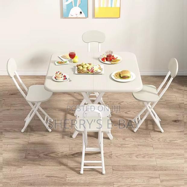4 Seater Dining Set photo 2