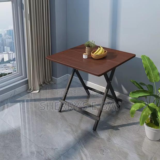 4 Seater Dining Set photo 5