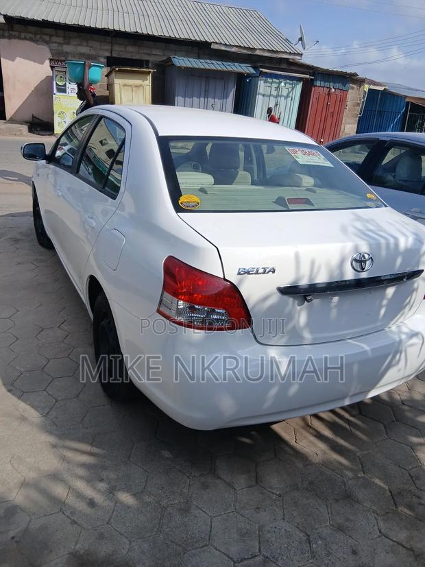 Toyota Belta 2010 White