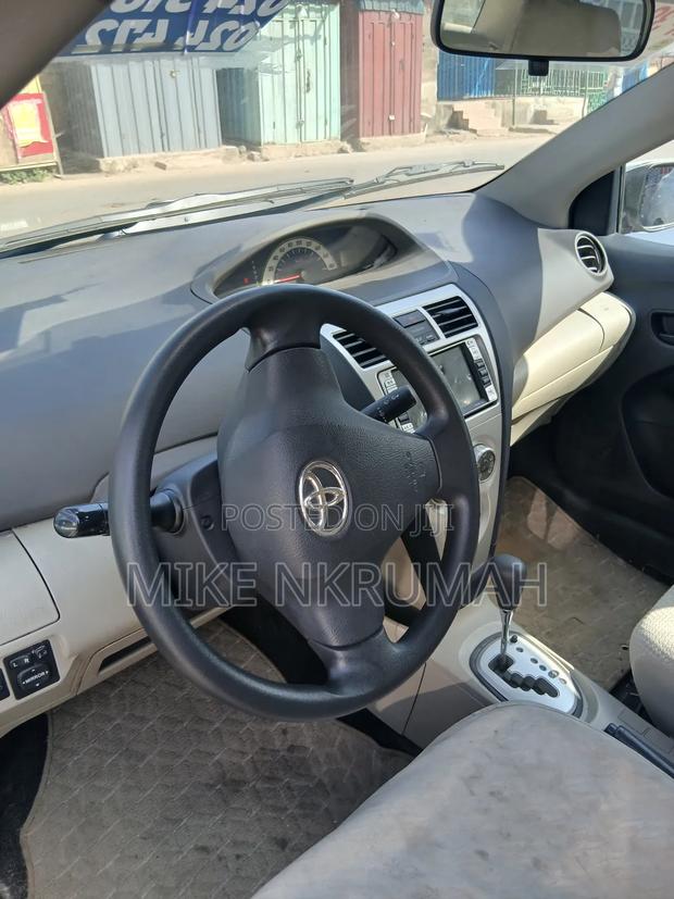 Toyota Belta 2010 White