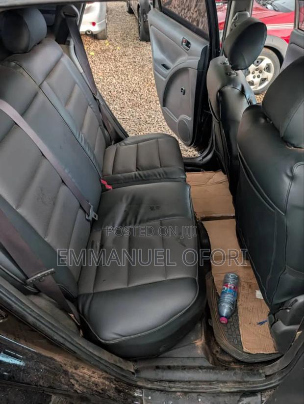 Pontiac Vibe Automatic 2003 Black