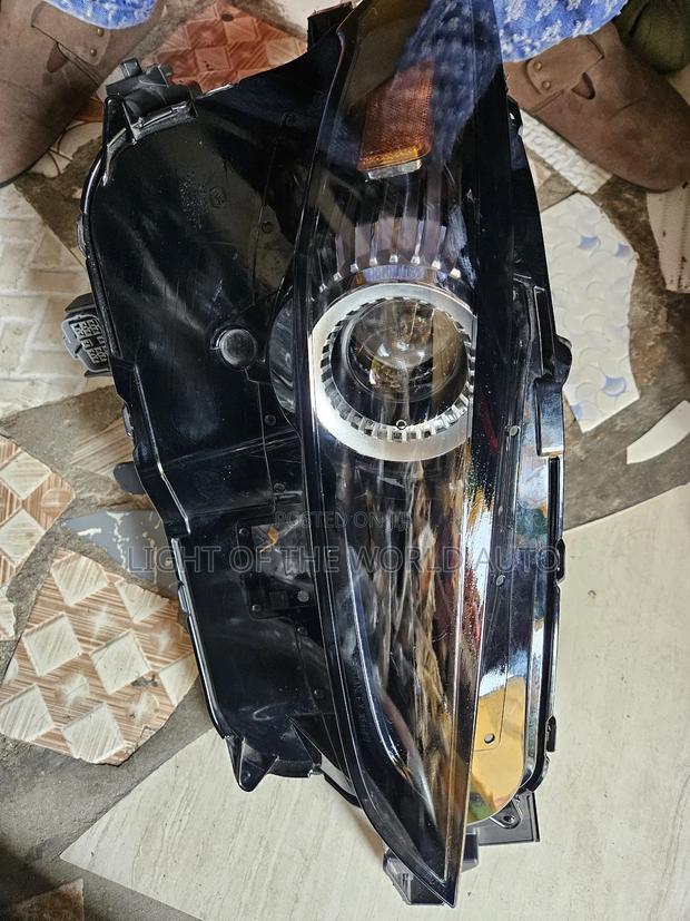 Maza Cx-30 Headlight 2024 Right Side With Charger