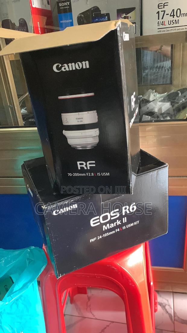 Canon Rf 70-200 F2.8. L Is Usm Lens · Photo 2