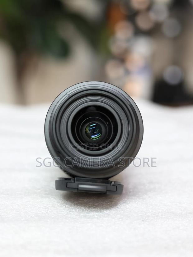 Canon Rf 24mm F1.8 Is Stm // Like New // 6-months Months Warranty photo 8