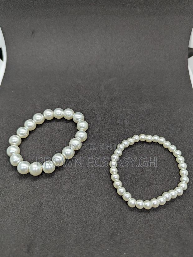 Pearl Bracelet White · Photo 4